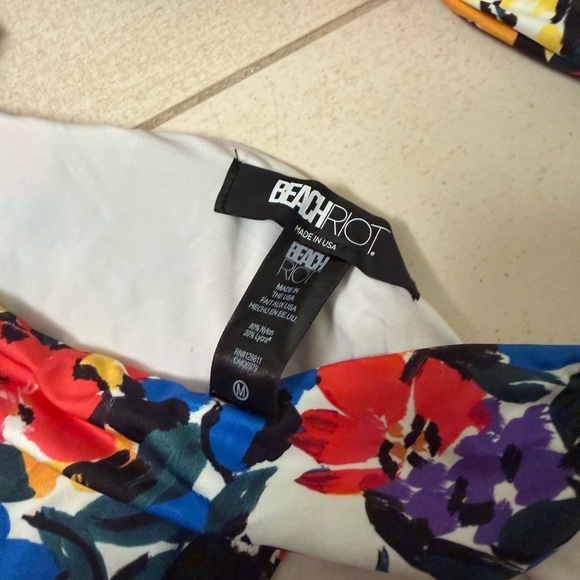 Beach Riot Floral Bikini Set - Picture 2 of 4